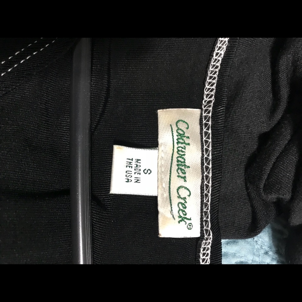 Top - Picture 2 of 2